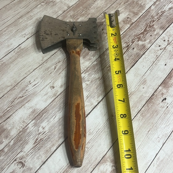 Vintage Meat Cleaver - Picture 4 of 4